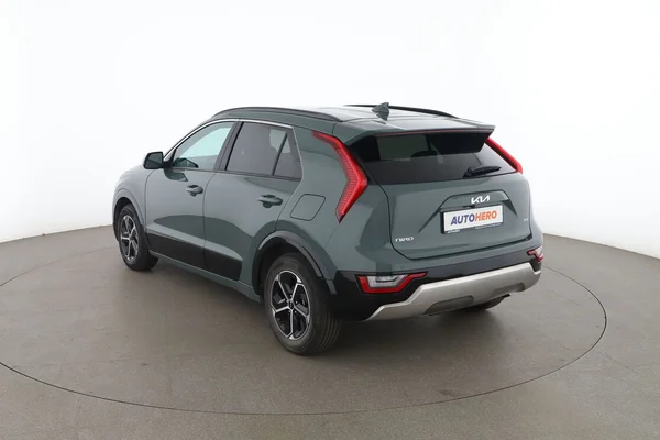 Kia Niro (2024) — foto 10 van 16