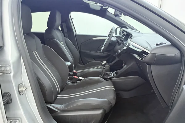 Opel Corsa (2025) — foto 17 van 19