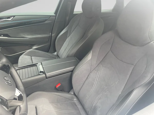 VOLKSWAGEN ID.7 (2025) — foto 2 van 21
