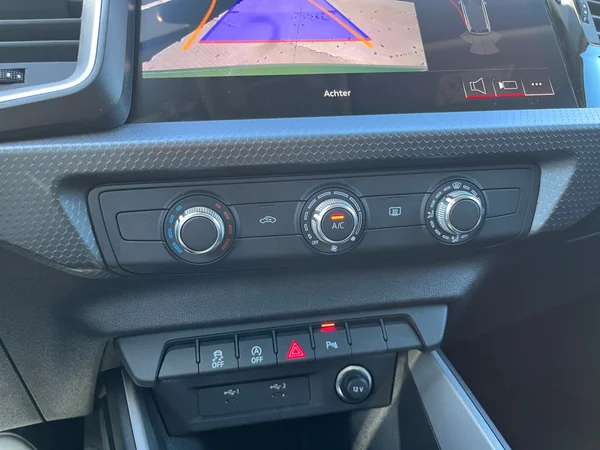 AUDI A1 Sportback (2024) — foto 17 van 20