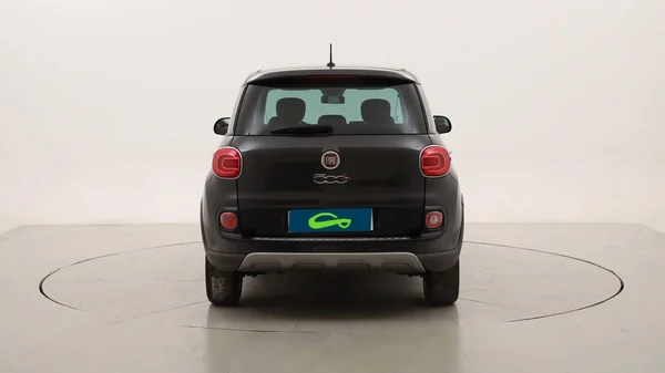 Fiat 500L Trekking (2017) — foto 24 van 29