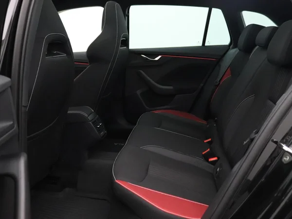 SKODA Scala (2021) — foto 11 van 16