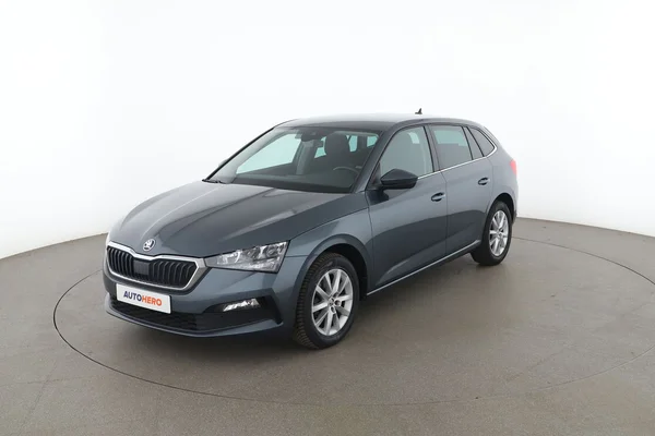 Skoda Scala (2019) — foto 1 van 16