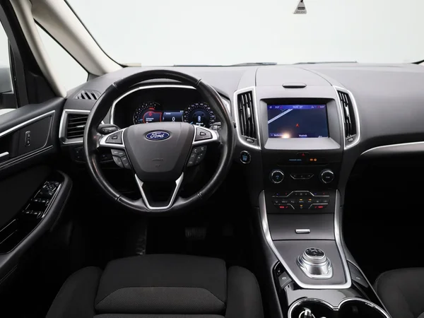 Ford S-Max (2022) — foto 39 van 41