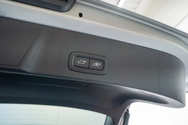 Volvo XC40 PHEV (2022) — foto 9 van 42