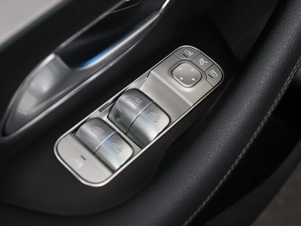 MERCEDES GLE 350 (2021) — foto 21 van 35