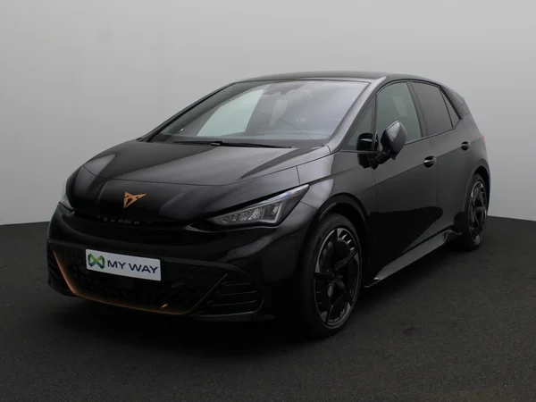 CUPRA Born (2025) — foto 1 van 17