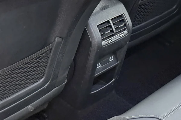 Peugeot 308 (2023) — foto 16 van 34