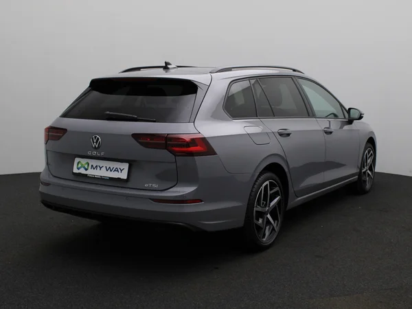 VOLKSWAGEN Golf VIII SW (2024) — foto 20 van 26