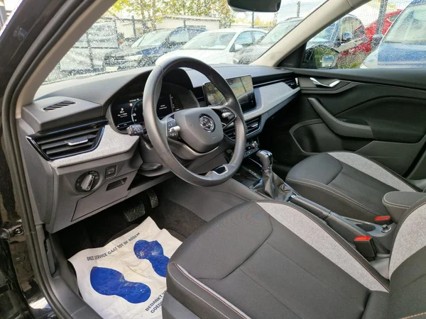 SKODA Kamiq (2024) — foto 27 van 27