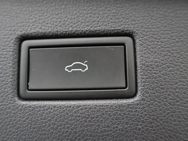 Volkswagen Tiguan (2021) — foto 24 van 33