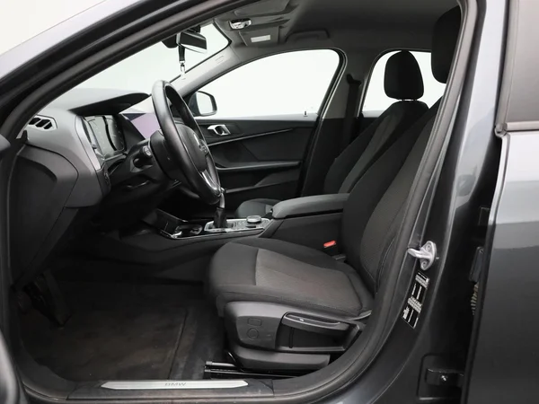 BMW 1 Reeks (2021) — foto 37 van 37