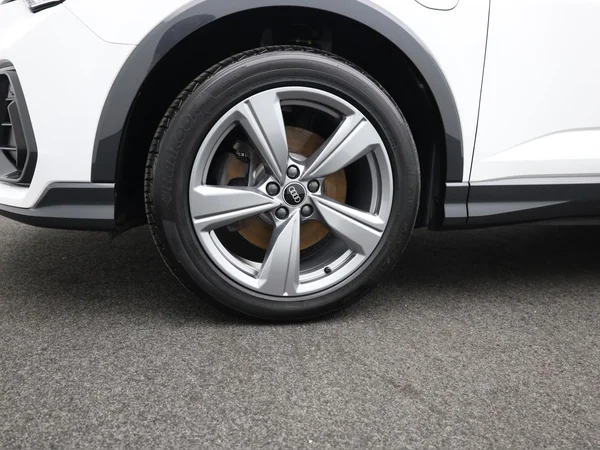 AUDI Q3 Sportback PHEV (2021) — foto 15 van 22