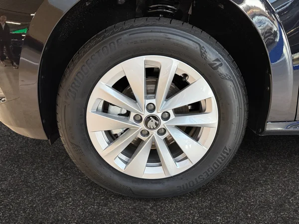 SKODA Kamiq (2026) — foto 6 van 15