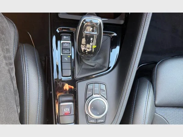 BMW X2 (2021) — foto 14 van 29