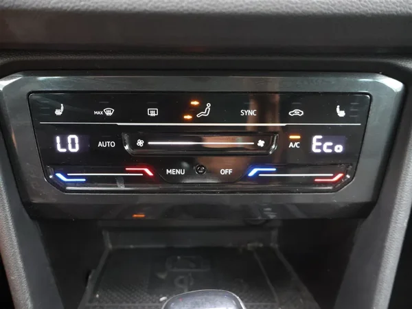 Volkswagen Tiguan (2022) — foto 20 van 27