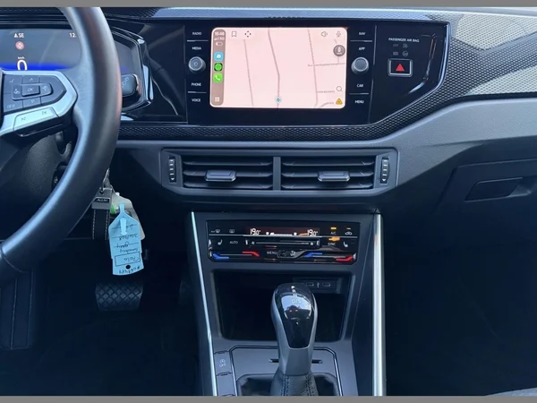VOLKSWAGEN Polo (2024) — foto 13 van 14