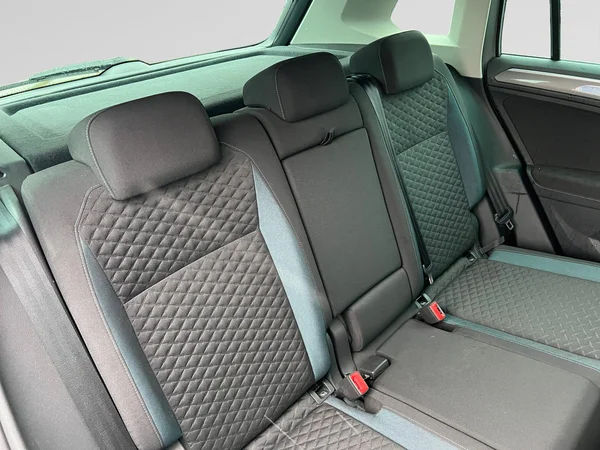 VOLKSWAGEN Tiguan (2020) — foto 4 van 18