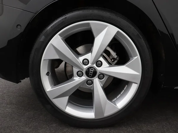 AUDI A3 Sportback (2025) — foto 11 van 19