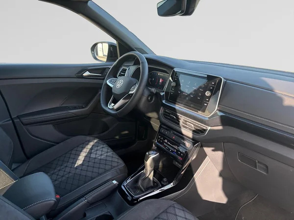 VOLKSWAGEN T-Cross (2026) — foto 11 van 24