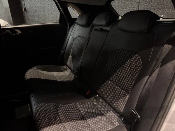 Kia Ceed (2024) — foto 19 van 21