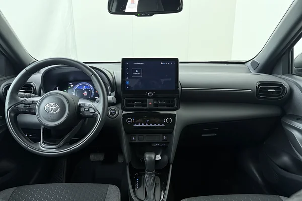 Toyota Yaris Cross Hybrid (HEV) (2025) — foto 17 van 17