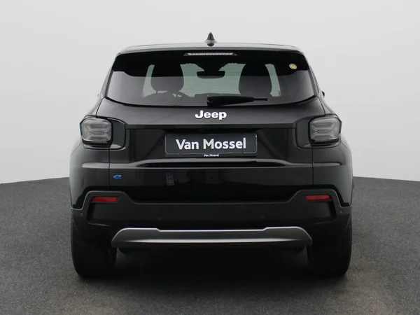 Jeep Avenger (2023) — foto 35 van 39