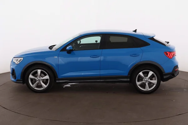 Audi Q3 Sportback (2020) — foto 12 van 26