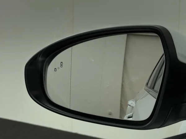 KIA XCeed (2021) — foto 21 van 33