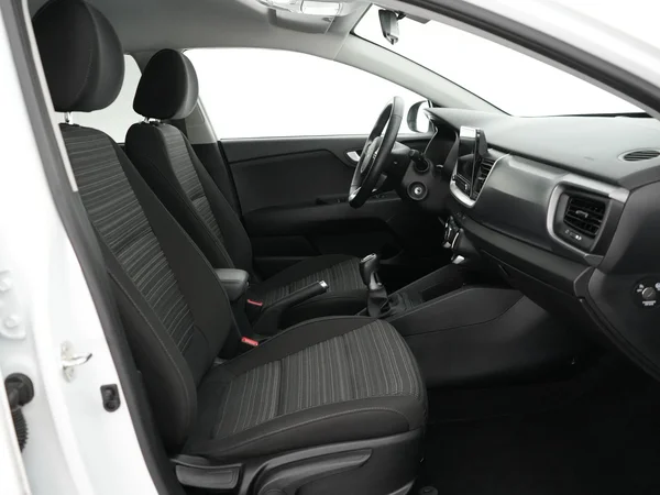 Kia Stonic (2024) — foto 4 van 22