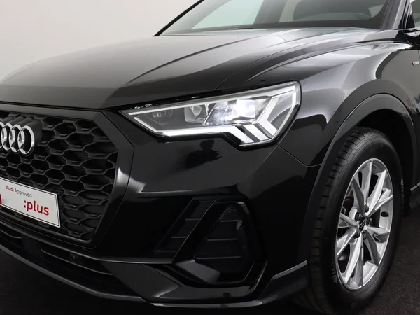 AUDI Q3 Sportback (2025) — foto 9 van 19