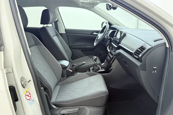 Volkswagen T-Cross (2025) — foto 17 van 19