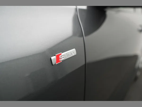 AUDI Q5 (2025) — foto 2 van 38