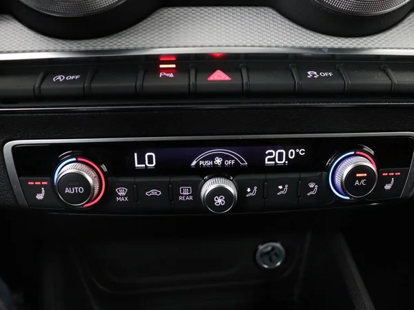 AUDI Q2 (2025) — foto 3 van 19