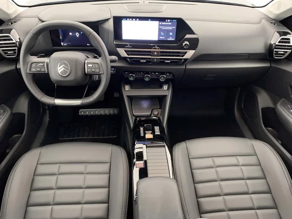 Citroen C4 (2025) — foto 4 van 26
