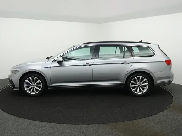 Volkswagen Passat (2022) — foto 31 van 31
