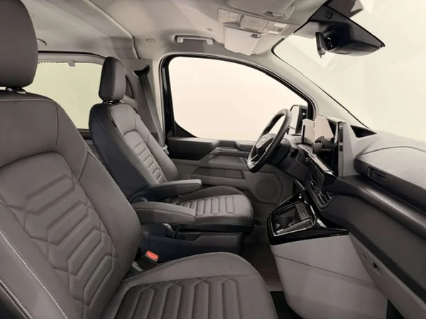 Ford Tourneo Custom — foto 4 van 24