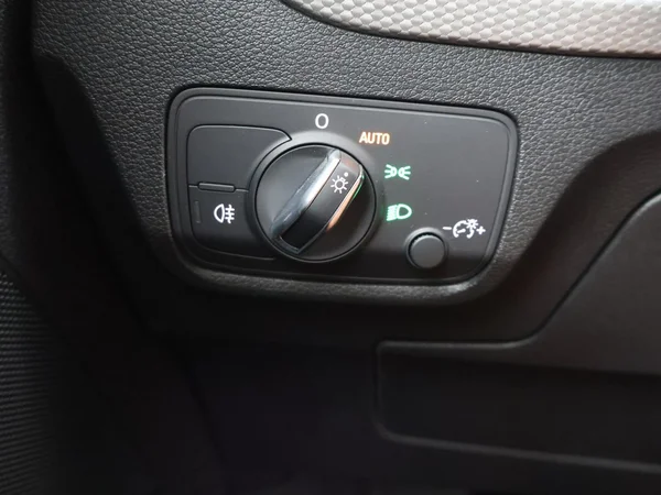 AUDI Q2 (2025) — foto 10 van 26