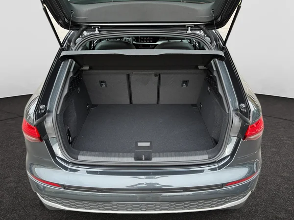 AUDI A3 Sportback (2024) — foto 8 van 16