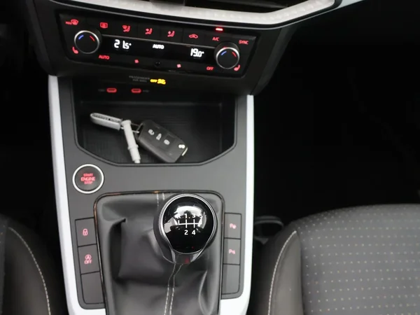 SEAT Arona (2024) — foto 13 van 22