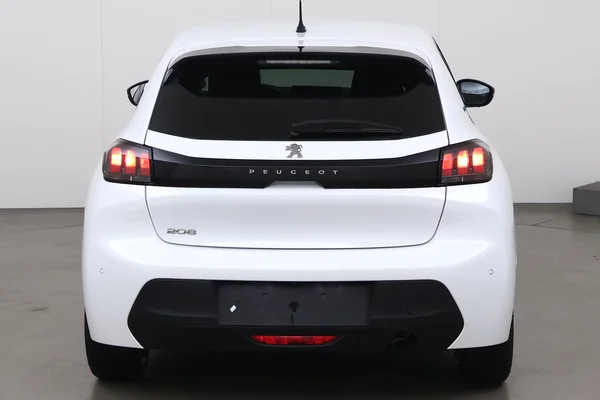 Peugeot 208 (2023) — foto 13 van 18