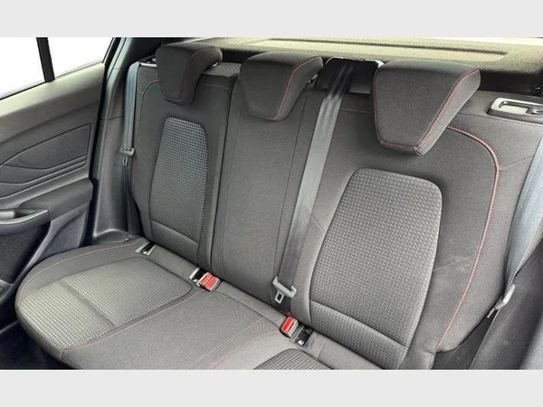Ford FOCUS (2024) — foto 3 van 24
