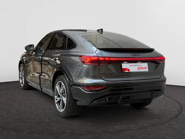 AUDI Q6 Sportback e-tron (2026) — foto 19 van 20
