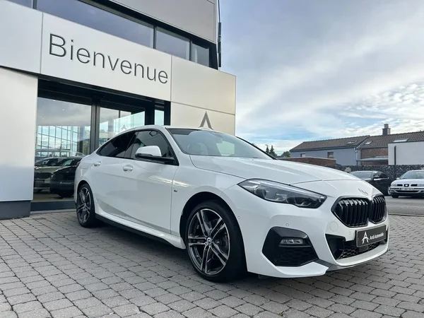 Bmw 218 (2022) — foto 16 van 22