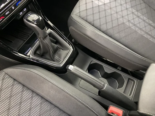 VOLKSWAGEN T-Cross (2025) — foto 9 van 36