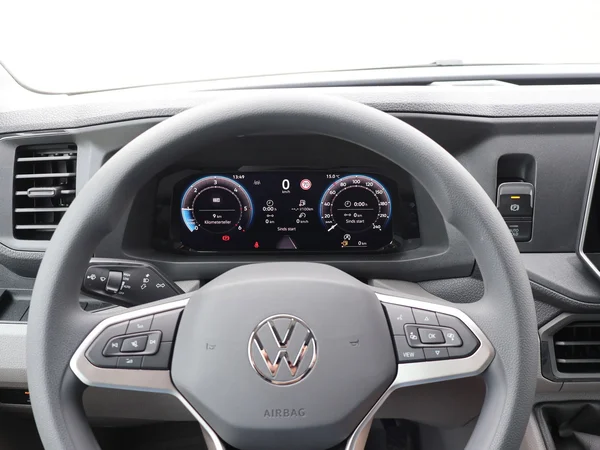 VOLKSWAGEN Crafter 35 Fou Mwb Hr (2025) — foto 3 van 12