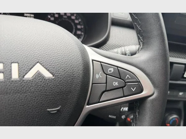 Dacia Sandero (2024) — foto 14 van 29