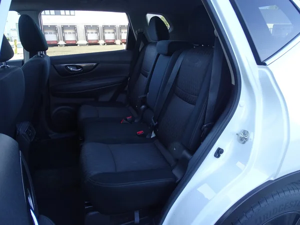 Nissan X-Trail (2020) — foto 6 van 29