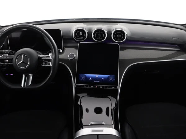 MERCEDES C 300 (2023) — foto 33 van 33