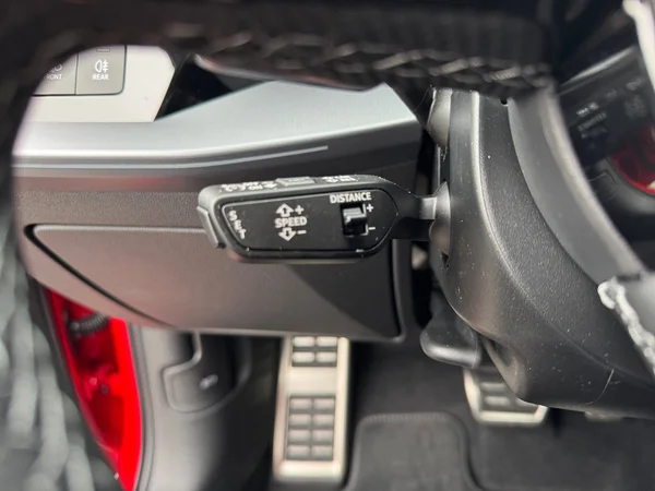 AUDI A3 Sportback PHEV (2025) — foto 11 van 16